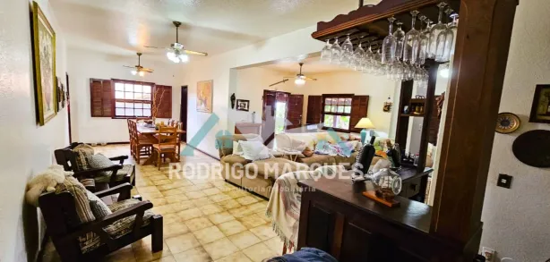 Casa de Condomínio com 4 Quartos à venda, 275m² no Bananeiras (Iguabinha), Araruama