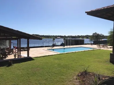 Fazenda / Sítio / Chácara com 12 Quartos à venda, 200m² no Uruaú, Beberibe
