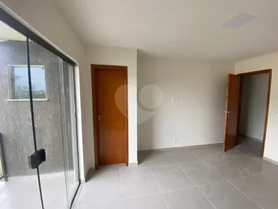 Casa de Vila com 2 Quartos à venda, 88m² no Praia de Itaipuaçu (Itaipuaçu), Maricá
