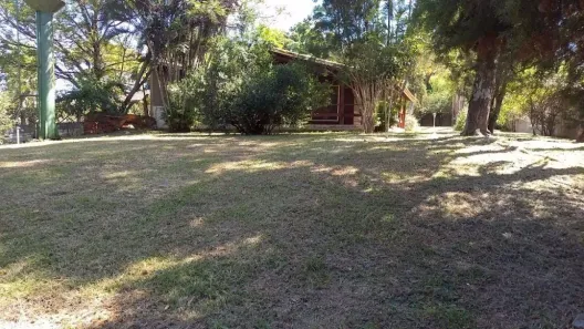 Fazenda / Sítio / Chácara com 2 Quartos à venda, 181m² no Iate Clube de Campinas, Americana