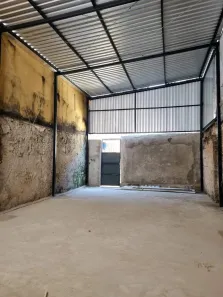Galpão / Depósito / Armazém com 1 Quarto para alugar, 180m² no Centro, Santos