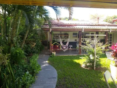 Casa de Condomínio com 3 Quartos para venda ou aluguel, 300m² no Nossa Senhora do Perpétuo Socorro, Pindamonhangaba
