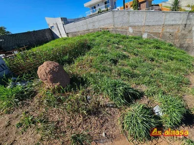 Terreno / Lote / Condomínio à venda, 489m² no Centro, Igaratá