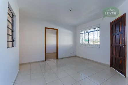 Casa com 3 Quartos para alugar, 60m² no Roça Grande, Colombo