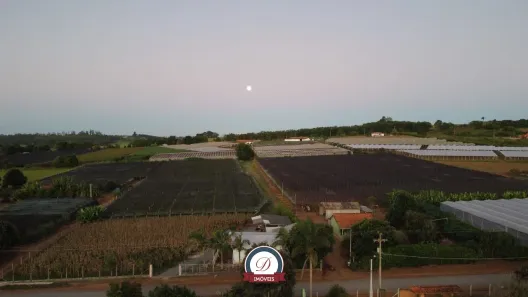 Fazenda / Sítio / Chácara com 3 Quartos à venda, 21767m² no , Sarapuí