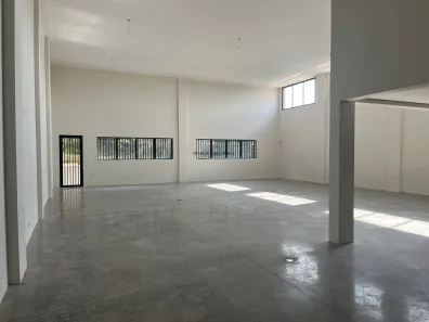 Galpão / Depósito / Armazém para venda ou aluguel, 367m² no Parque das Quaresmeiras, Campinas