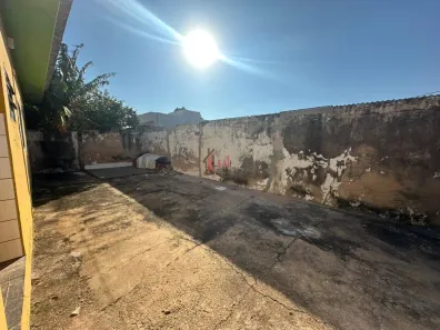 Casa com 3 Quartos para alugar, 128m² no Jardim Eldorado, Presidente Prudente