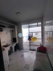 Sobrado com 4 Quartos à venda, 300m² no Queimadinha, Feira de Santana