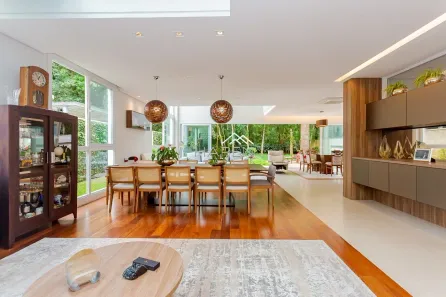 Casa de Condomínio com 4 Quartos à venda, 394m² no Pineville, Pinhais