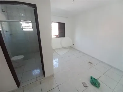 Casa de Vila com 1 Quarto para alugar, 52m² no Jardim Clementino, Taboão da Serra
