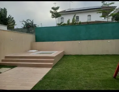 Casa de Condomínio com 3 Quartos para alugar, 220m² no Cidade Alpha, Eusébio