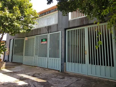 Sobrado com 4 Quartos à venda, 463m² no Parque Residencial das Andorinhas, Cosmópolis