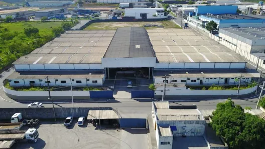 Galpão / Depósito / Armazém à venda, 8500m² no Centro, Camaçari