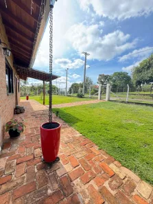 Fazenda / Sítio / Chácara com 3 Quartos à venda, 223m² no Centro, Águas de São Pedro