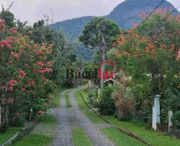 Casa de Condomínio com 3 Quartos à venda, 202m² no Limoeiro, Guapimirim