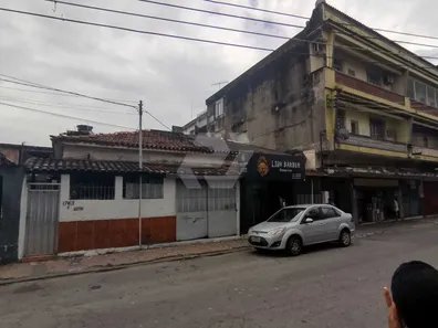 Loja / Salão / Ponto Comercial à venda, 313m² no Centro, Nilópolis