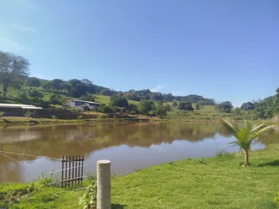 Fazenda / Sítio / Chácara com 3 Quartos à venda, 24000m² no , Nerópolis