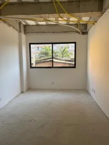 Conjunto Comercial / Sala para alugar, 20m² no Aterrado, Volta Redonda