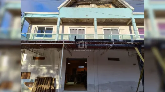 Sobrado com 3 Quartos à venda, 260m² no Guarituba, Piraquara