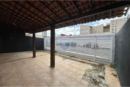 Casa com 2 Quartos à venda, 180m² no Grageru, Aracaju
