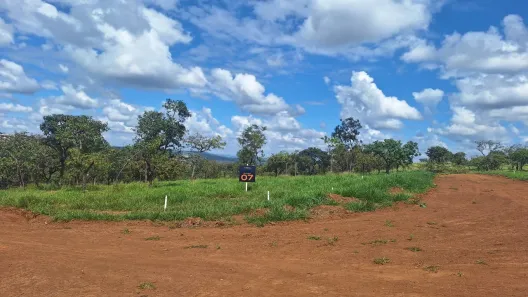 Terreno / Lote / Condomínio à venda, 360m² no Felipe Cláudio de Sales, Pedro Leopoldo