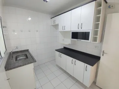 Casa de Condomínio com 2 Quartos para alugar, 115m² no Granja Viana, Cotia