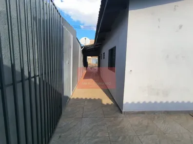 Casa com 4 Quartos à venda, 148m² no Messiânico, Londrina