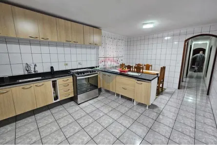 Sobrado com 3 Quartos para alugar, 260m² no Jardim Olinda, Mauá