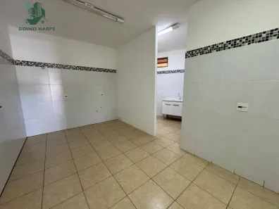 Galpão / Depósito / Armazém para venda ou aluguel, 163m² no Residencial Quinta dos Vinhedos, Bragança Paulista