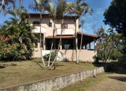 Fazenda / Sítio / Chácara com 4 Quartos à venda, 580m² no Jundiaizinho (Terra Preta), Mairiporã