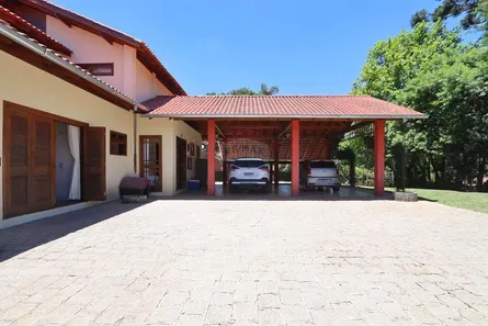 Fazenda / Sítio / Chácara com 4 Quartos à venda, 534m² no Colonia Santa Gabriela, Almirante Tamandaré