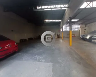 Galpão / Depósito / Armazém com 1 Quarto à venda, 500m² no Centro, Montes Claros