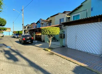 Casa de Condomínio com 2 Quartos à venda, 120m² no Rocha Sobrinho, Mesquita