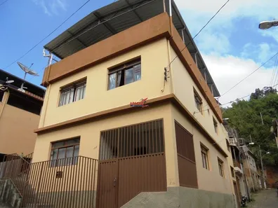 Casa com 4 Quartos à venda, 120m² no Centro, Viçosa