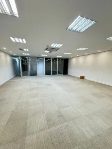Conjunto Comercial / Sala para alugar, 123m² no Nossa Senhora das Graças, Manaus