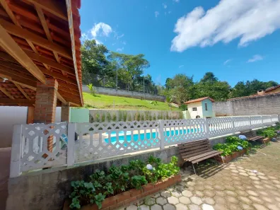 Fazenda / Sítio / Chácara com 4 Quartos à venda, 2000m² no Jardim Sinki, Franco da Rocha