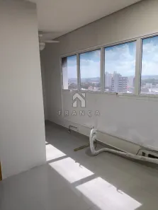 Conjunto Comercial / Sala para alugar, 32m² no Centro, Jacareí