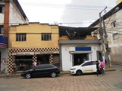 Loja / Salão / Ponto Comercial à venda, 383m² no Centro, Viçosa