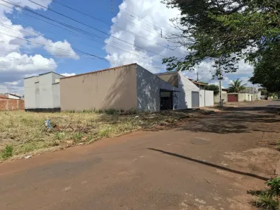 Terreno / Lote / Condomínio à venda, 270m² no Setor Cristina, Trindade