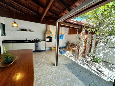 Casa de Condomínio com 3 Quartos à venda, 102m² no Praia da Baleia, Serra