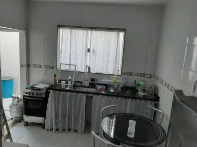 Casa com 3 Quartos à venda, 140m² no Jardim Vinte e Cinco de Agosto, Duque de Caxias