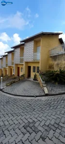Casa de Condomínio com 2 Quartos à venda, 80m² no Reneville, Mairinque