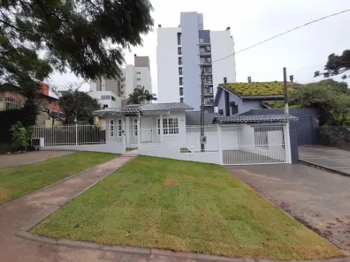 Casa com 3 Quartos para alugar, 180m² no Palmital, Chapecó