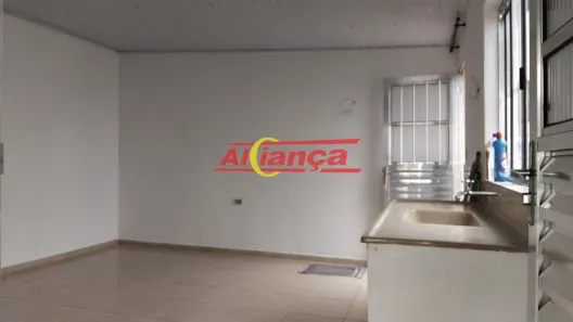 Kitnet com 1 Quarto para alugar, 30m² no Vila Sorocabana, Guarulhos