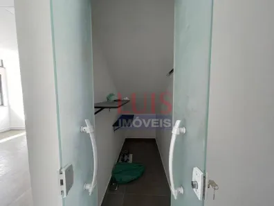 Casa de Condomínio com 3 Quartos para alugar, 250m² no Itaipu, Niterói