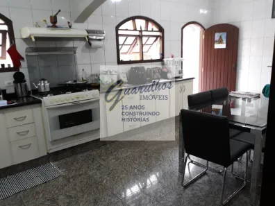Sobrado com 4 Quartos para alugar, 430m² no Jardim Aida, Guarulhos