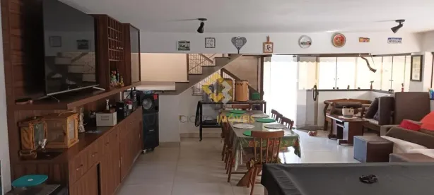 Fazenda / Sítio / Chácara com 3 Quartos à venda, 250m² no Condomínio Vale do Ouro, Ribeirão das Neves
