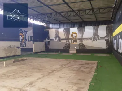 Loja / Salão / Ponto Comercial para alugar, 860m² no Cágado, Maracanaú