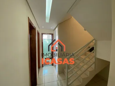 Sobrado com 3 Quartos à venda, 65m² no Industrial de Ibirité, Ibirité