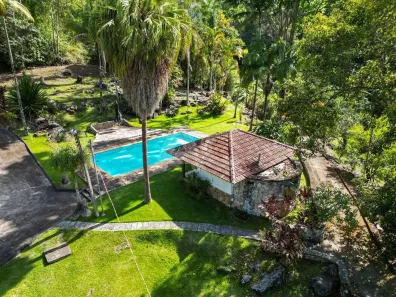 Fazenda / Sítio / Chácara com 6 Quartos à venda, 149000m² no Chácara Paraíso, Nova Friburgo